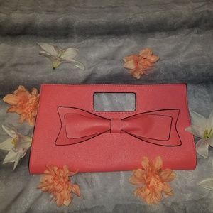 *Flash Sale!!!*  🏵Large Pink Bow Clutch🏵